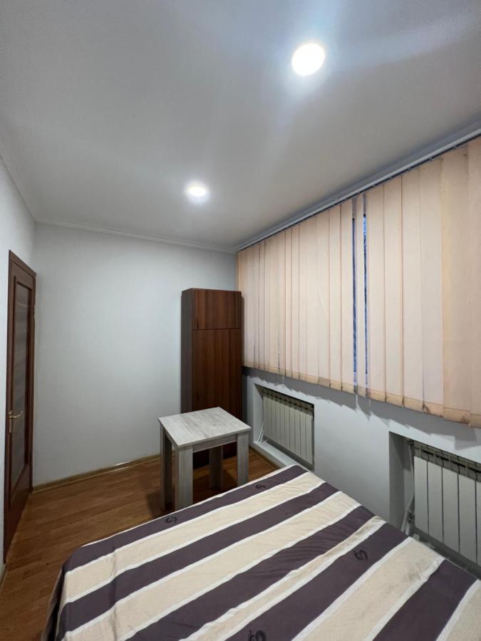 N1 Guest Hause Yerevan Exterior photo